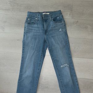 Levi’s 724 High Rise Straight